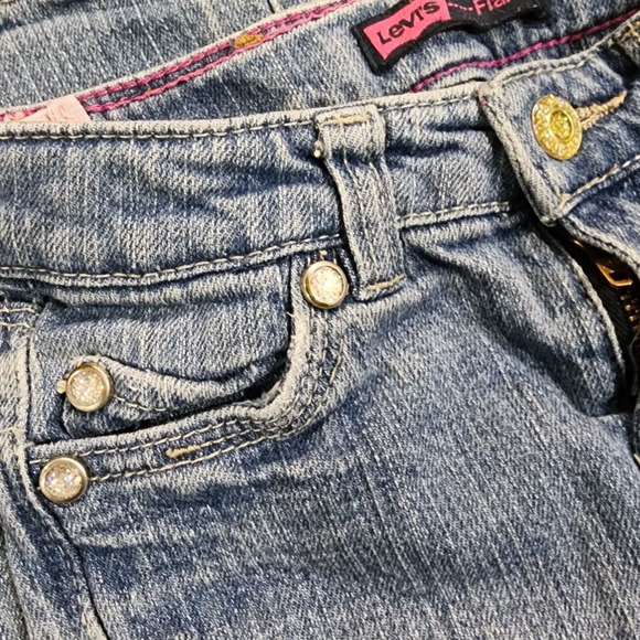 Levis Girls Flare Jeans Sparkle Buttons Adjustable Waist Size 5 - Picture 4 of 11